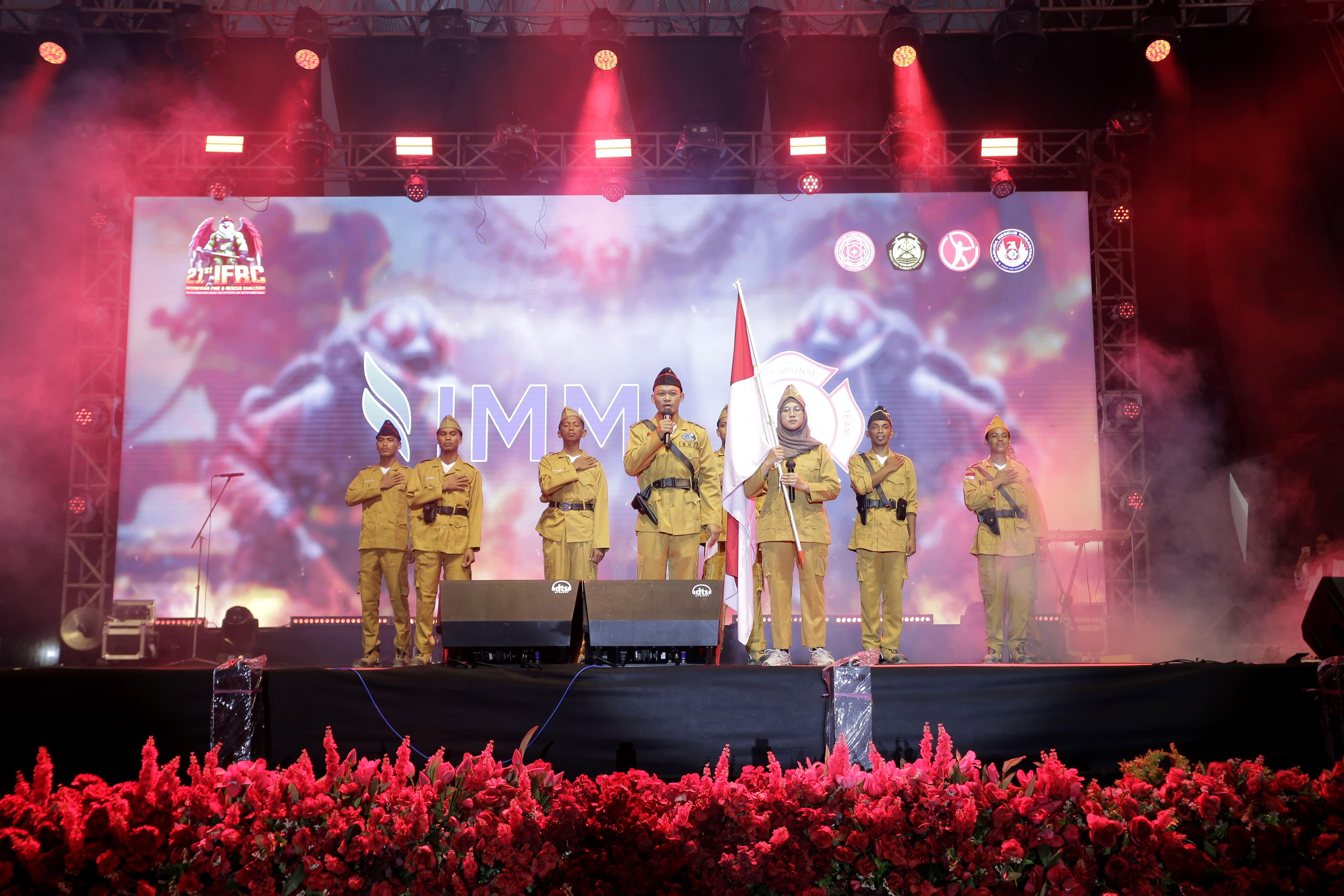 FIRE FIGHTER NIGHT & TEAM PERFORMANCE